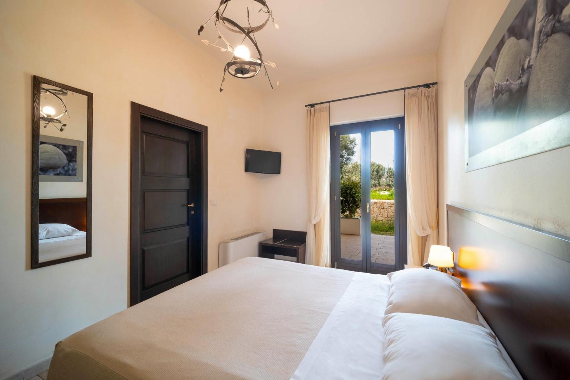 Agriturismo Tenuta Chianchizza Монополі Номер фото
